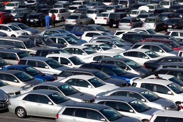 В Украине стали покупать меньше подержанных автомобилей
