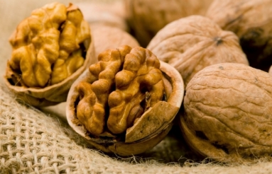 Орехи и овощи помогают предотвратить развитие диабета 