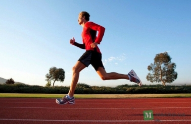 Укрепить здоровье: что лучше - бег или быстрая ходьба